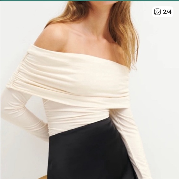 Reformation Florentina Cream Off the Shoulder Top - Picture 2 of 6